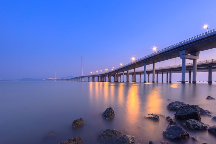 Shenzhen Wan bridge in the night