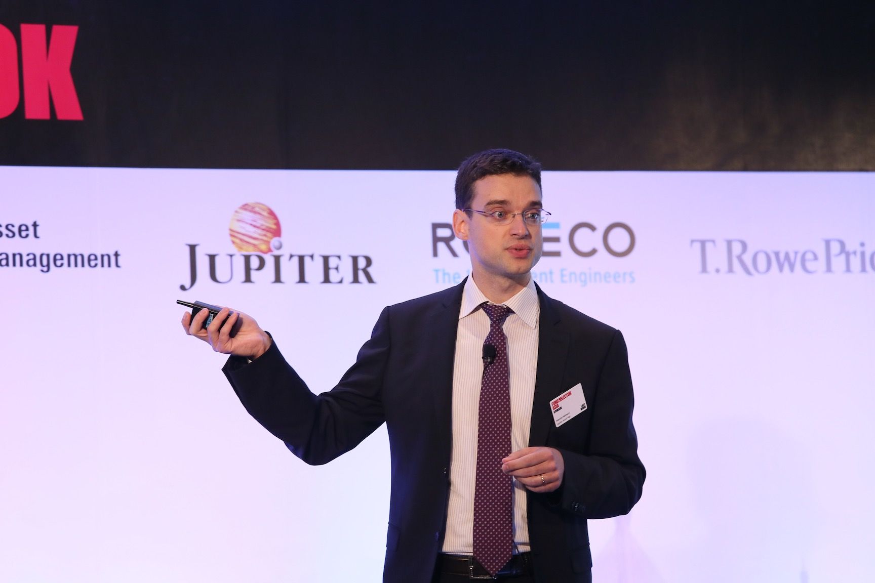 Presentation by Fabrizio Palmucci, product specialist,  fixed income and multi-asset,
Jupiter Asset Management