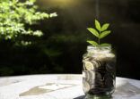 Global sustainable fund flows plunge in Q1