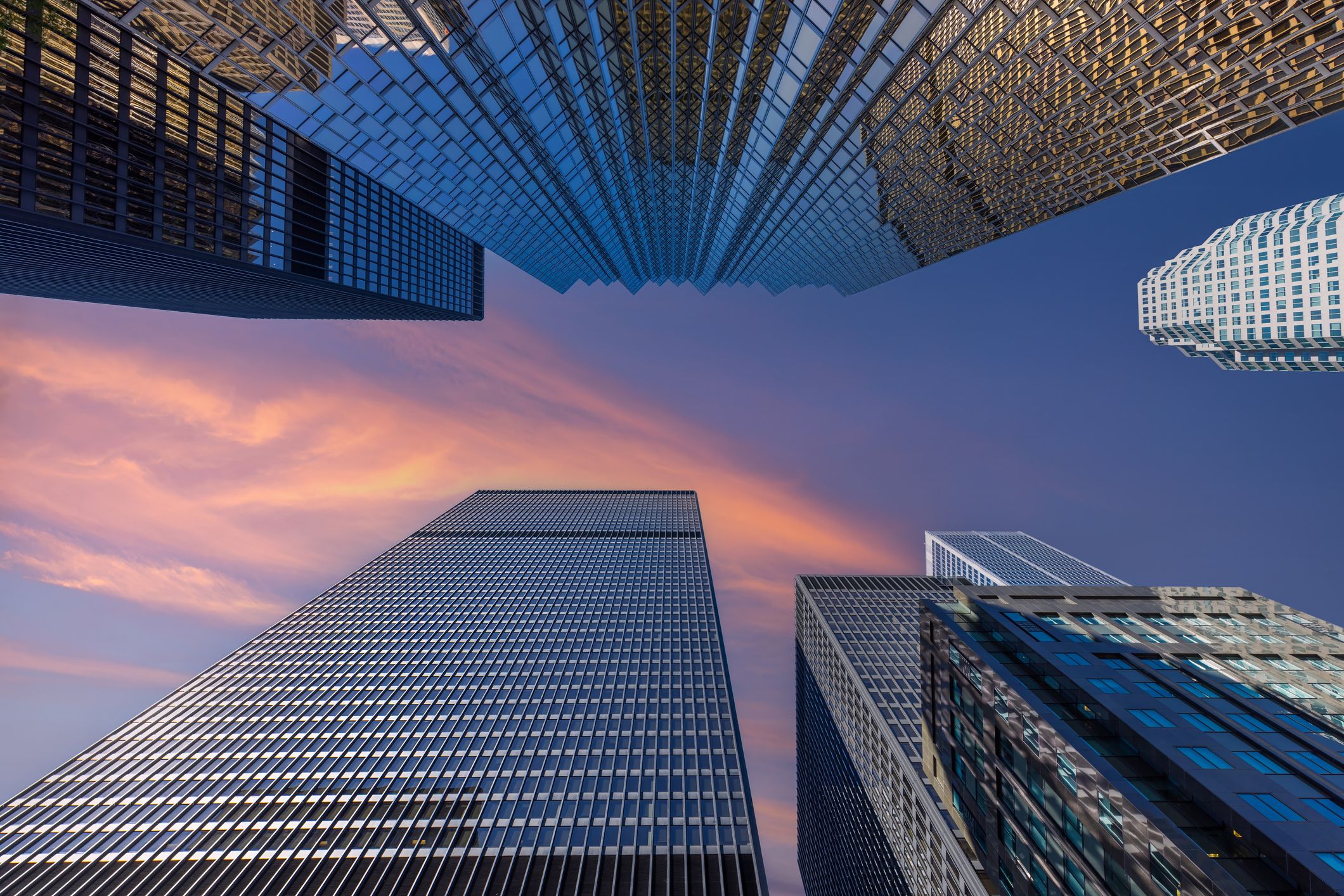 Schroders sees selective private market access as risks mount